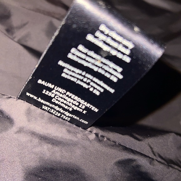 BAUM UND PFERDGARTEN Color: Black & Gold Size:42 - Picture 6 of 14